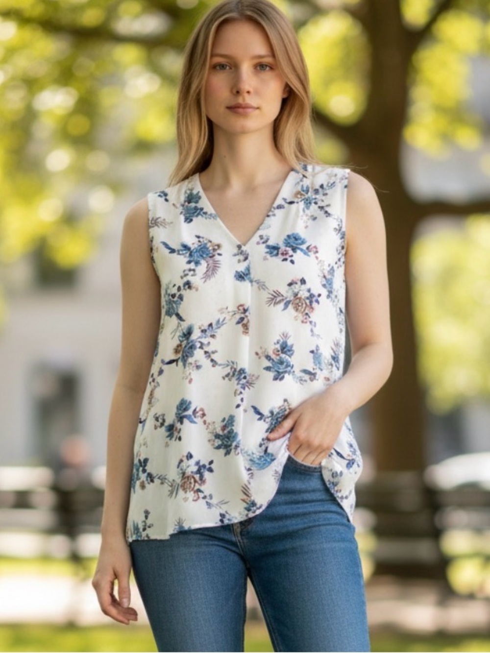 White House Black Market Floral V-Neck Blouse - Cream and Blue